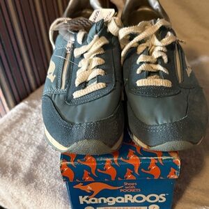 kangaROOS Sea Blue women’s sneakers. Size 7